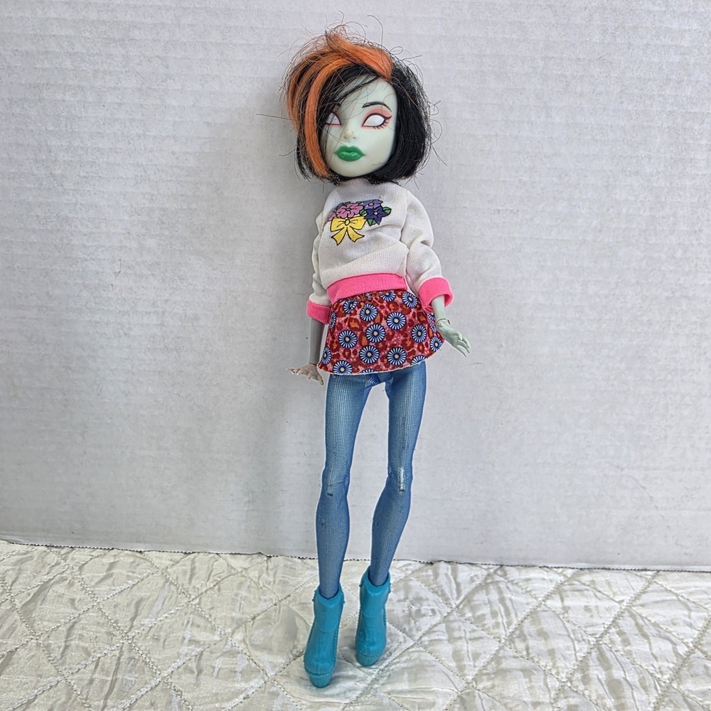 Mattel Monster High Freaky Fusion Scarah Screams Torelei Stripe Doll No Tail